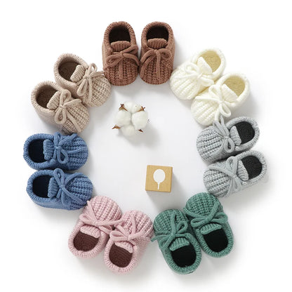 Winter Baby Knit Boots Gloves Combo – Tiny Hands